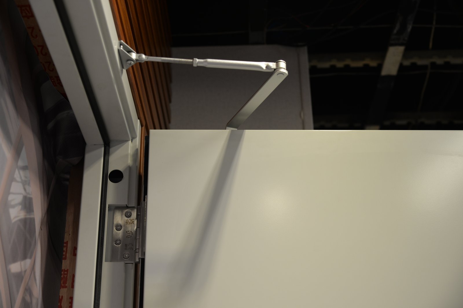 CE Approved Modern Fire Resistant Steel Door 180 Minutes Finished Emergency Exit Interior/Exterior Hospitals Warehouses - Image 4