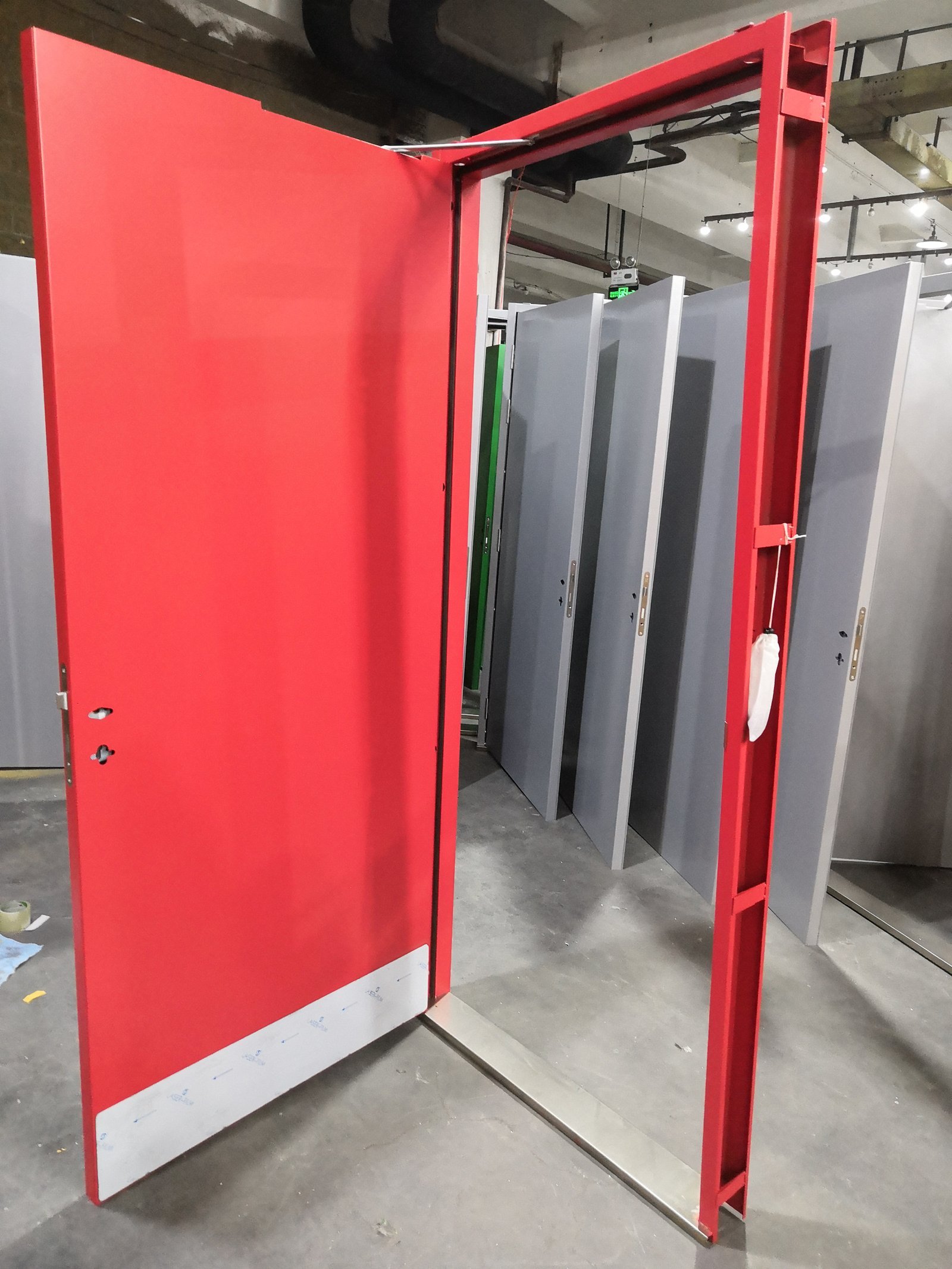 BS Standard 60-Min Fire-Rated Powder-Coated Galvanized Steel Single Door (Model: BT1NN2000NG/00) - Image 4