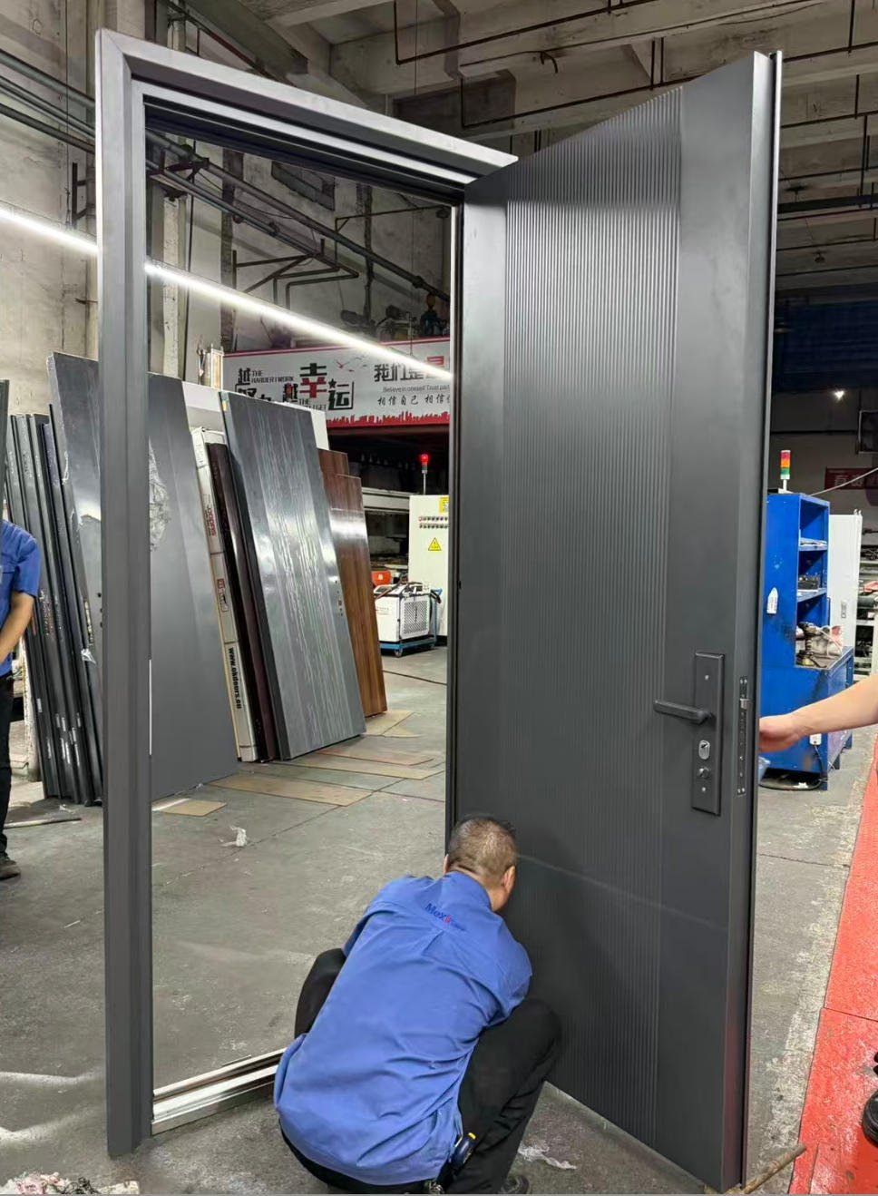 Commercial Metal CE Fire-Rated Doors: Code-Compliant for Office, Mall & Industrial Spaces - Image 5